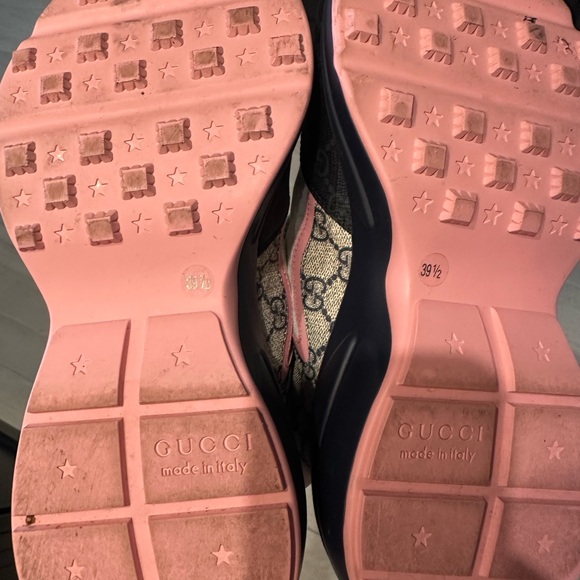 GUCCI SNEAKERS - Picture 3 of 4